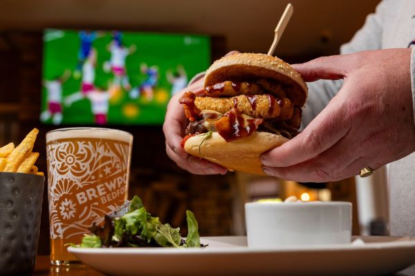 Matchday food, pints and live sport at the bear